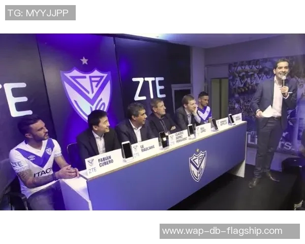 巴黎足球俱乐部新赛季展望与球员转会动态全解析 巴黎足球俱乐部新赛季展望与球员转会动态全解析