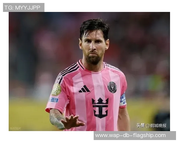 足球体育明星的辉煌历程与影响力探讨:从球场到生活的传奇故事 足球体育明星的辉煌历程与影响力探讨:从球场到生活的传奇故事